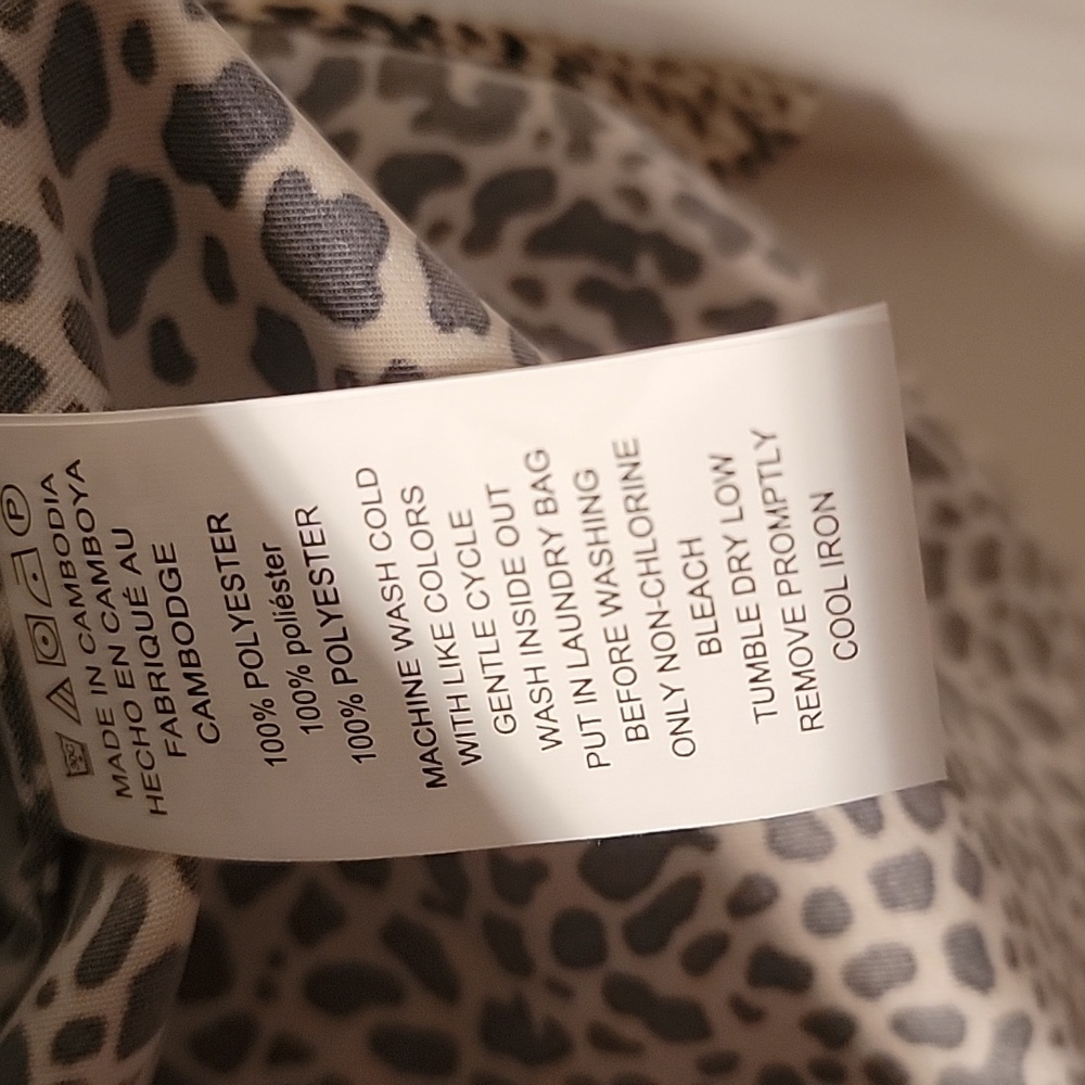 Michael Kors Animal Print Blouse - Black and Tan NWT - Picture 4 of 4